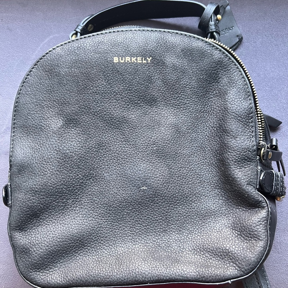 Burkely, black leather backpack